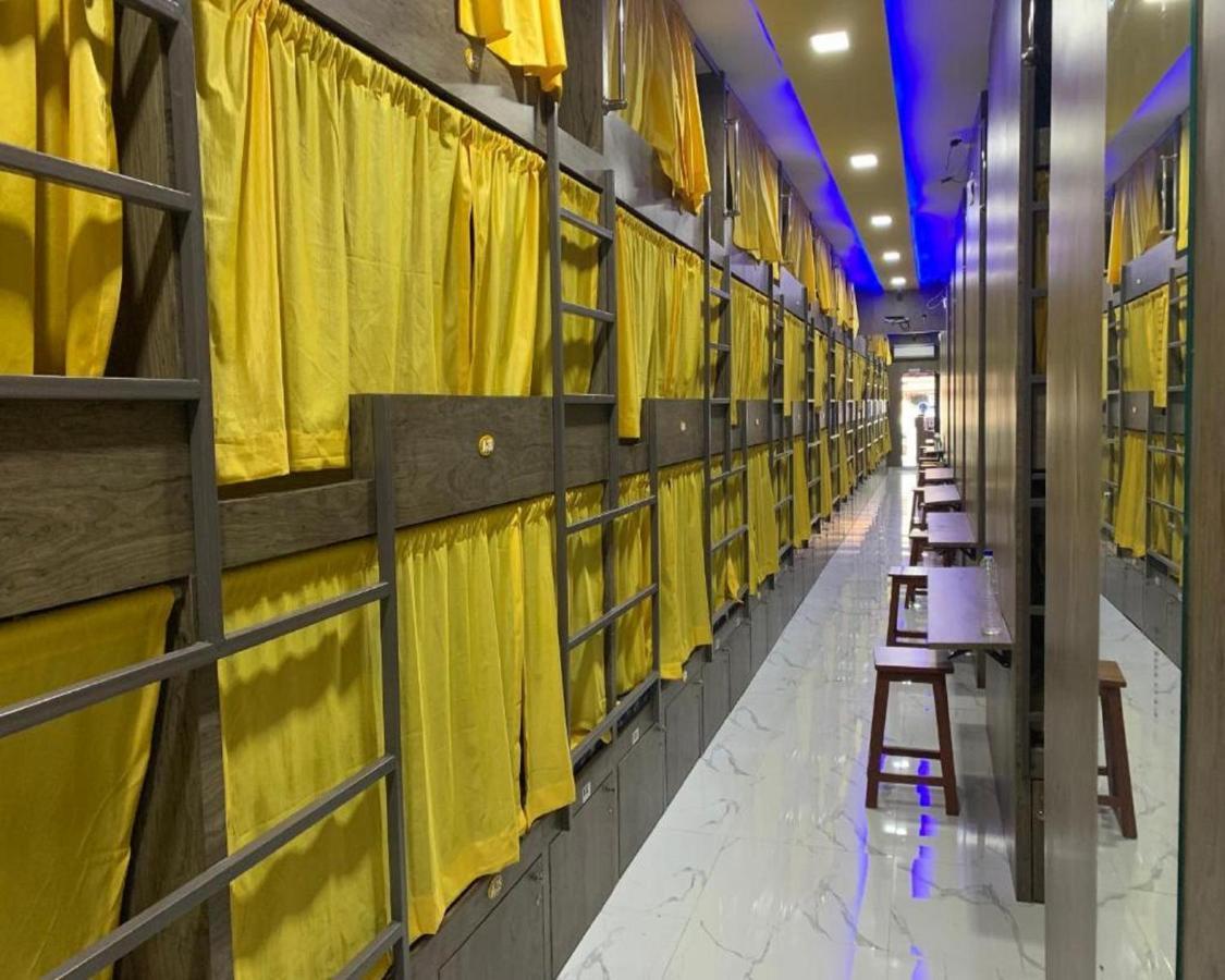 Neenava Dormitory Mumbai  Buitenkant foto